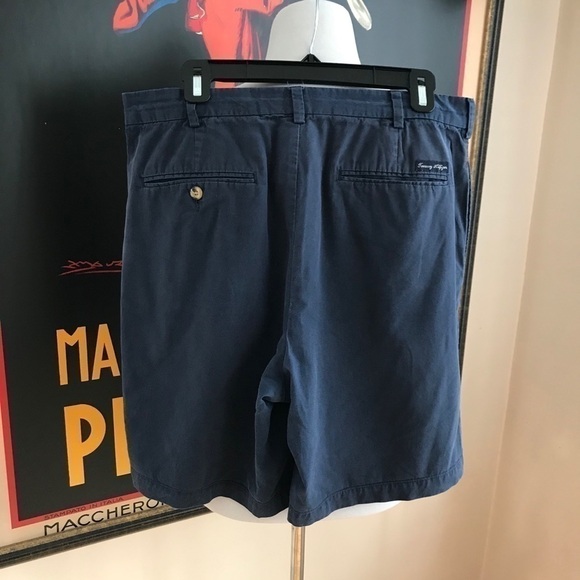 T. HILFIGER VINTAGE Navy Blue Pleated Shorts Sz 33 - Picture 2 of 12
